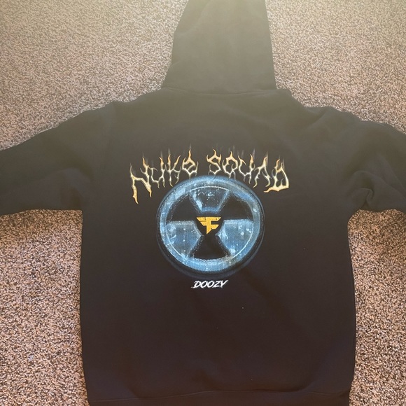FaZe Nuke Squad Bomb Black Hoodie Size Large - Picture 5 of 5